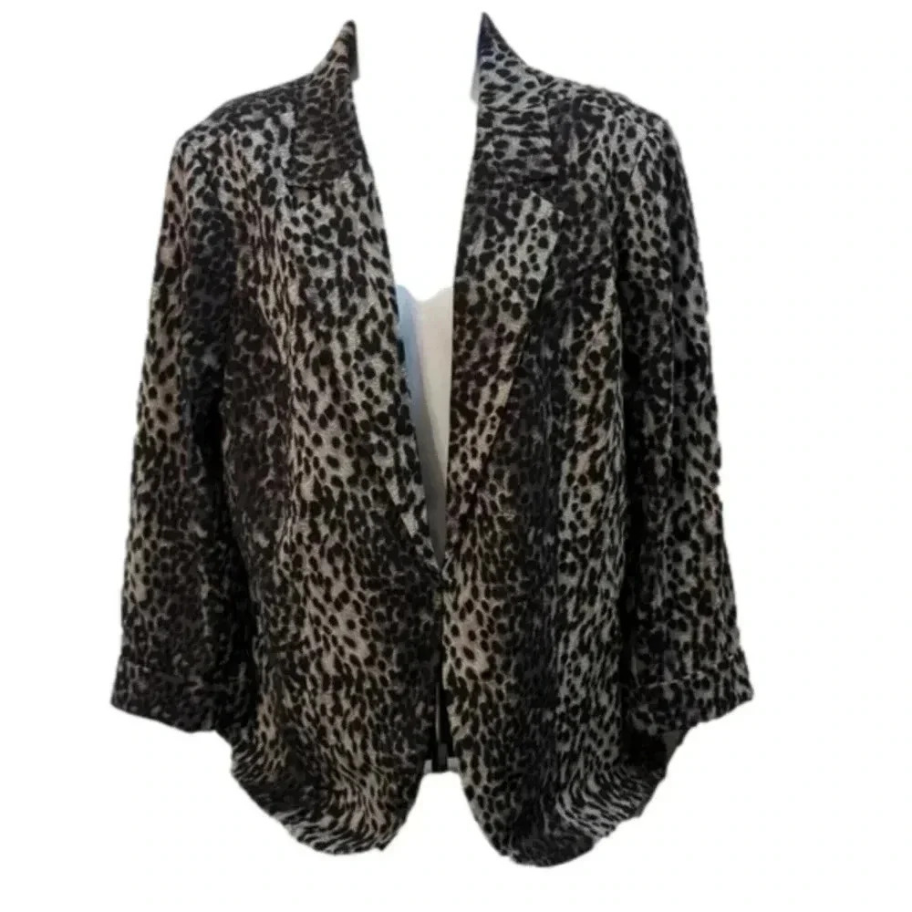 Belle by Kim Gravel Women's Stretch Leopard Blazer